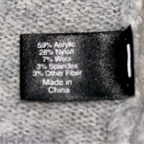 🔥Gorgeous LANE BRYANT fuzzy soft sweater!! - Picture 7 of 7